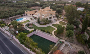 Гостиница Villa Metaxas  Kato Kalesia